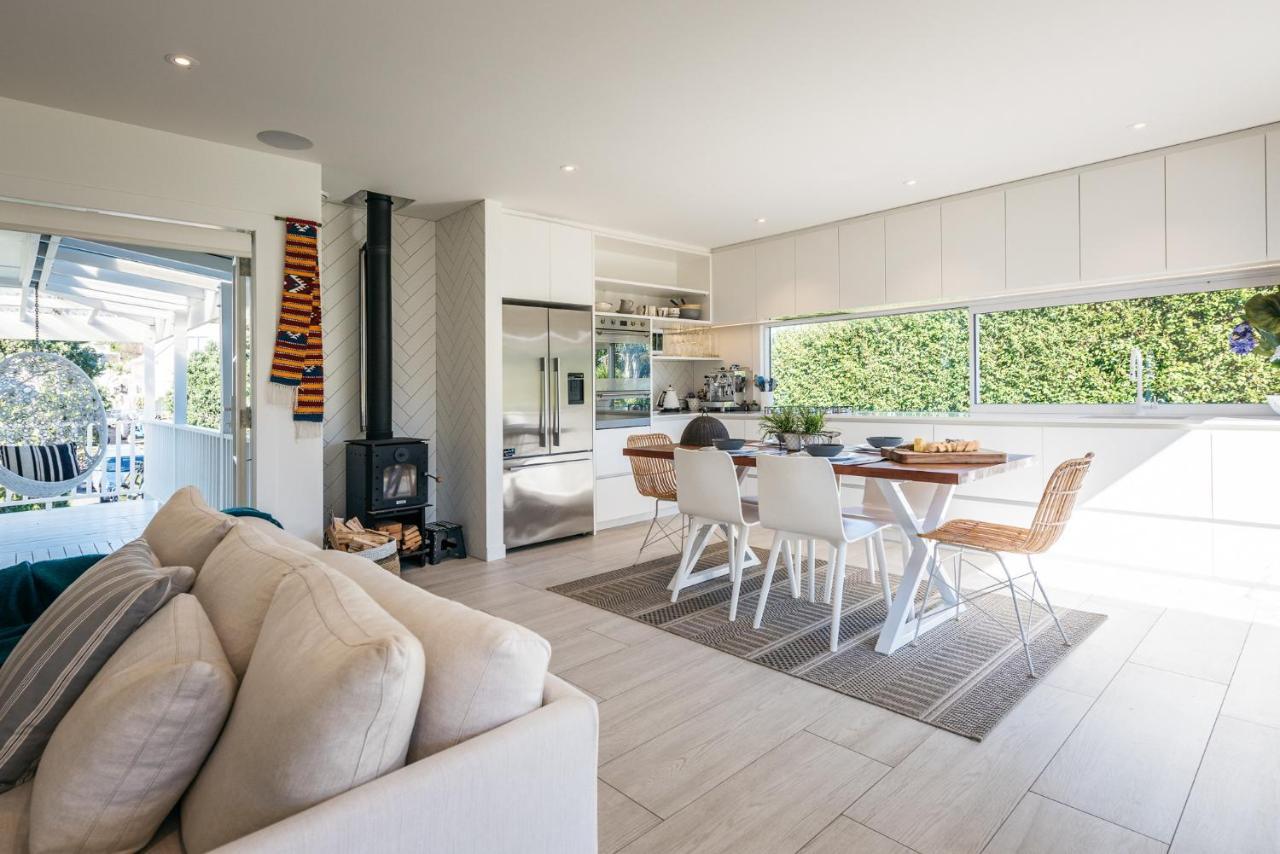 Moa Magic - Oneroa Holiday Home Екстер'єр фото